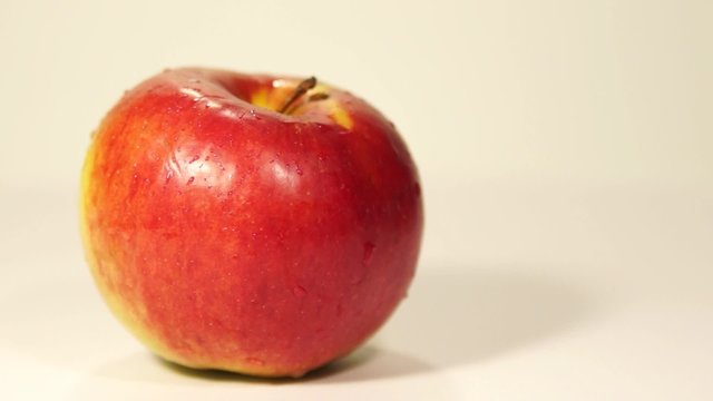 Big fresh ripe aple rotating. Loopable