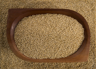 Portion of uncooked Quinoa and wey protein