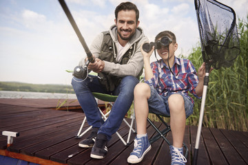 We are daddy about to catch this fish