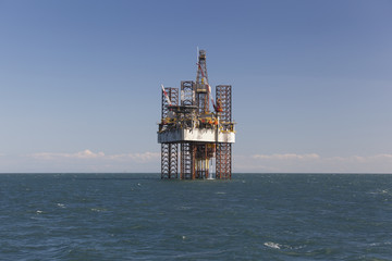 Drilling platform during sunny day