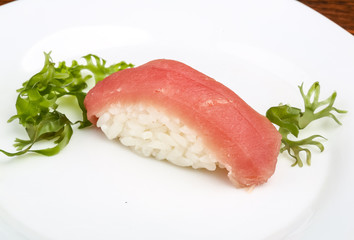 Tuna sushi
