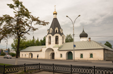 Fototapeta premium Псков. Церковь Михаила и Гавриила Архангелов с Городца 1339г.