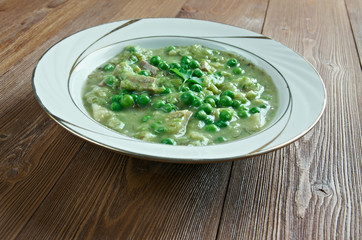 Italian pea soup