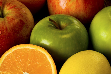 Mixed fruit Apples Orange and Lemon