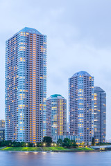 Fototapeta premium The high rise building in downtown at night