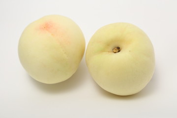 The Shimizuhakutoh is white, is sweet and is a fresh luxury peach. Local specialties of Okayama-ken.