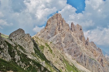 Fototapeta na wymiar Cima d' Ambrizzola, Dolomiten-Höhenweg Nr. 1