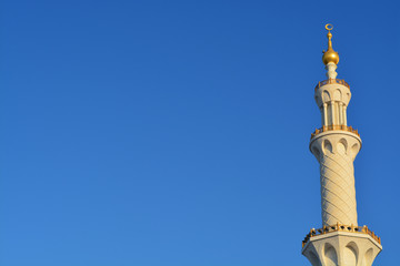 Fototapeta na wymiar mosque tower 