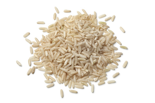  Heap of raw brown rice