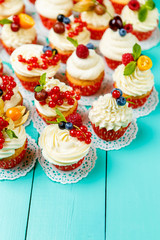 cupcakes with summer berries