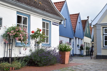 Fototapeta na wymiar Fischerhäuser Holm