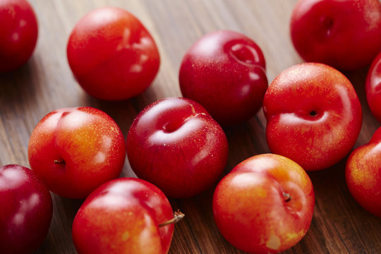 plum fruit 