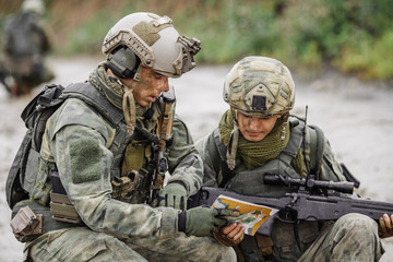 rangers on the Outdoor of looking at the map