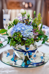 table decorations with flowers