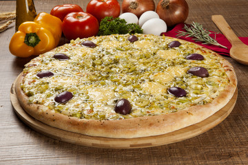 pizza with pears and cheese