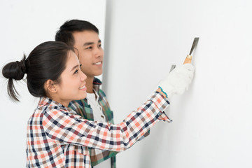 Aligning a wall
