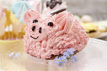 Cute pink piglet cake
