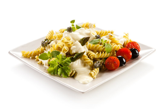 Pasta, White Sauce And Vegetables 