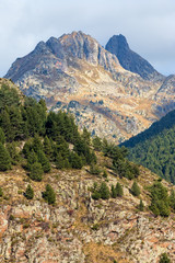 Fototapeta na wymiar Beautiful mountain peaks in Andorra