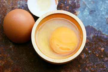 old eggs on zinc