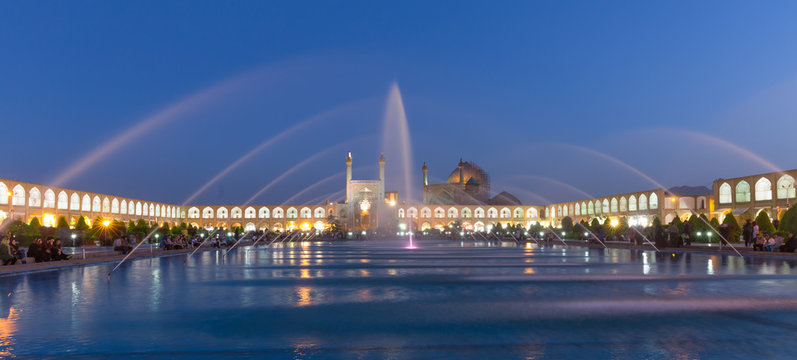 Imam Mosque at Naghsh-e Jahan Square in Isfahan, Iran