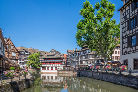 Place Benjamin Zix, Petite France, &agrave; Strasbourg