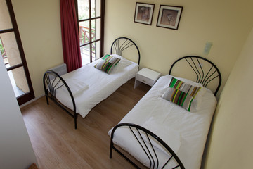 Beautiful Double bed in the blue room