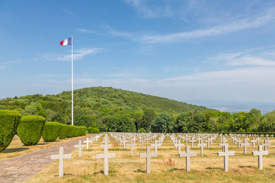 Nécropole nationale du Silberloch, mémorial national du Vieil-Armand