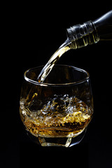 Whisky pouring