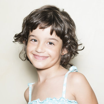 Ni&ntilde;a sonriendo