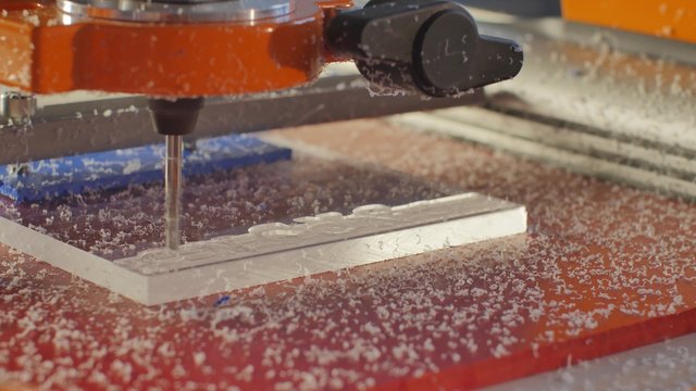 Milling CNC milling plexiglas