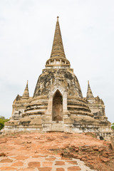 Fototapeta na wymiar ruin pagoda at Ayutthaya historical park Thailand
