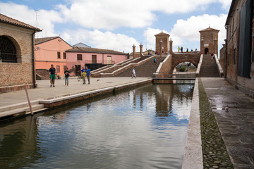 Ponte di Comacchio
