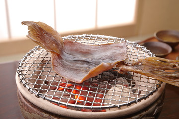 焼いているスルメイカ