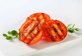 Grilled tomatoes