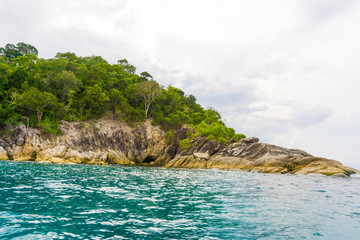 Fototapeta premium Beautiful rock Island Tropical ocean landscape