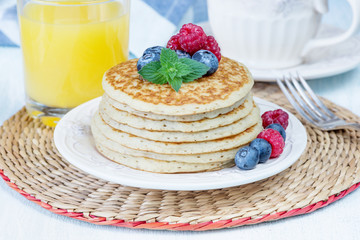 Pancakes with berries