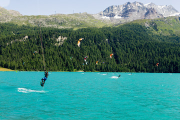 Kitesurf sul lago di silvaplana - St.Moritz © saveriolafronza