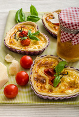 Quiche with cheese and cherry tomatoes