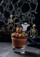 Halloween dessert with tombstone and ghost