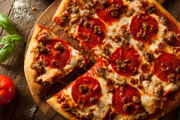 Homemade Meat Loves Pizza © Brent Hofacker
