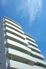 マンション　青空
