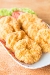 Deep fried shrimp cake