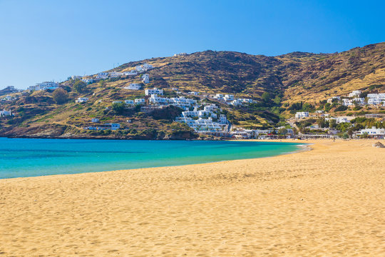 Fototapeta Mylopotas beach, Ios island, Cyclades, Aegean, Greece