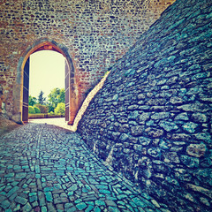 Gate