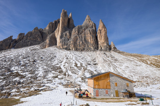 Lavaredo refuge on the trail around Tre Cime di Lavaredo, Auronzo, Belluno, Veneto, Dolomites