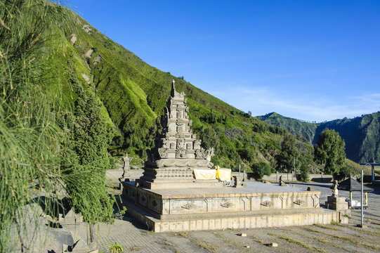 Hindu temple complex, Mount Bromo, Bromo Tengger Semeru National Park, Java, Indonesia