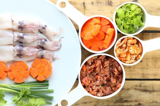 Raw squid, carrot and Pork ,Prepare to cooking.