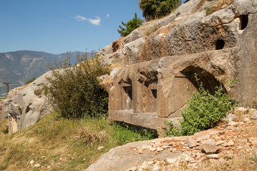 древние гробницы