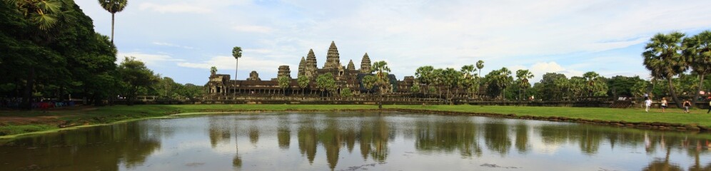 Fototapeta na wymiar angkor wat, Cambodia